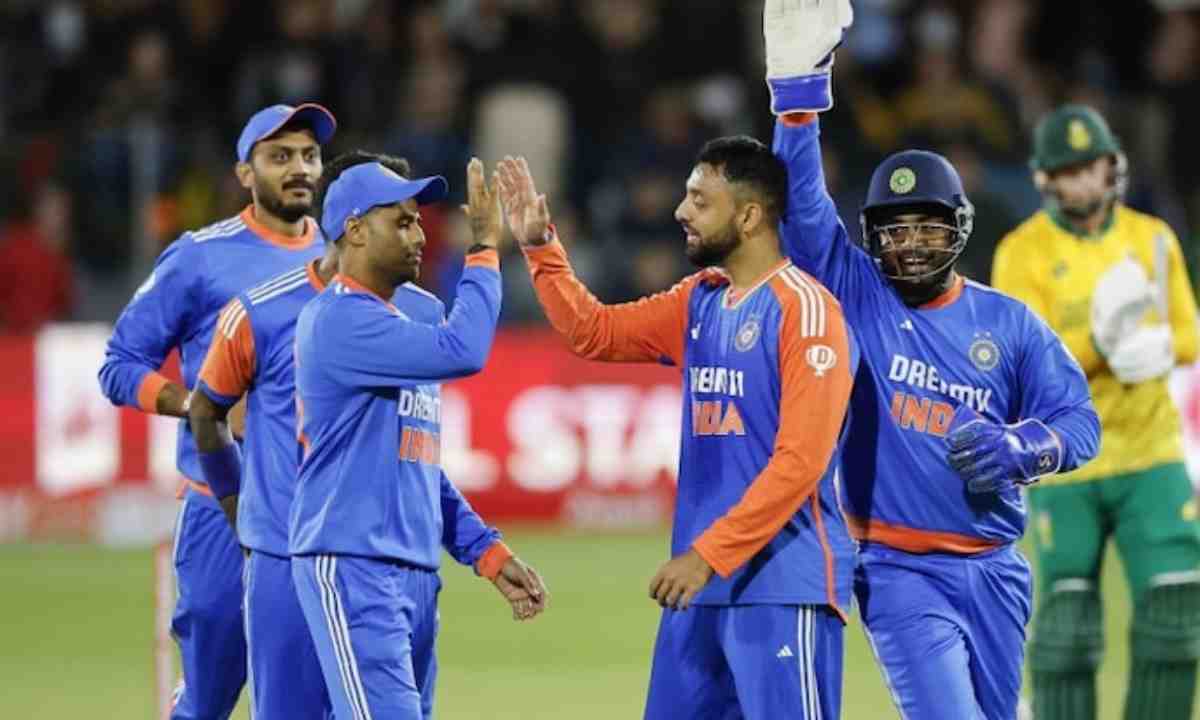 India defeated South Africa by 7 wickets in the 3rs T20 and took a 2-1 lead in the series